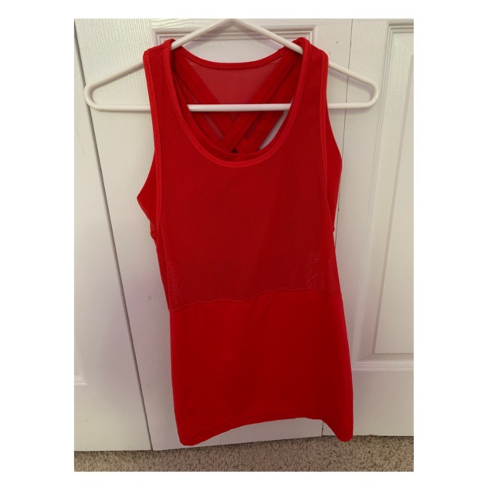 Lululemon Red Tank Top w/ Built-in Bra